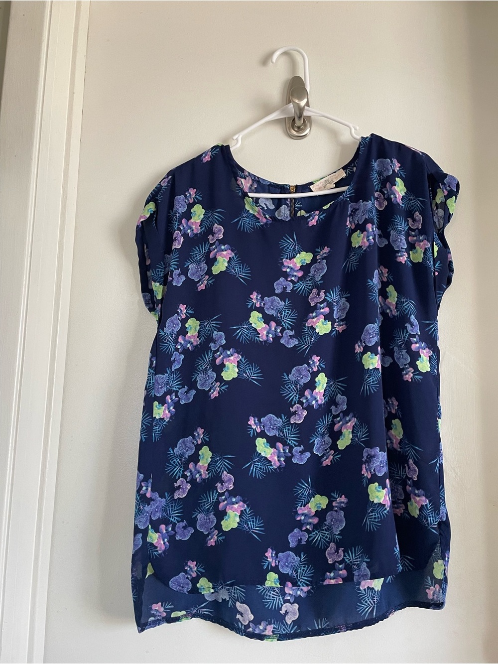 Pink Republic Navy Floral Short-Sleeve Blouse
